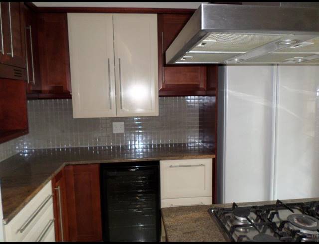 3 BEDROOM FREEHOLD RENTED IN PRESTONDALE